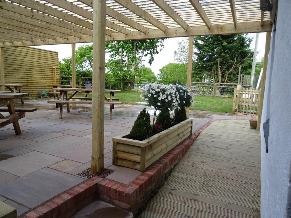 Garway Moon Inn Buitenkant foto